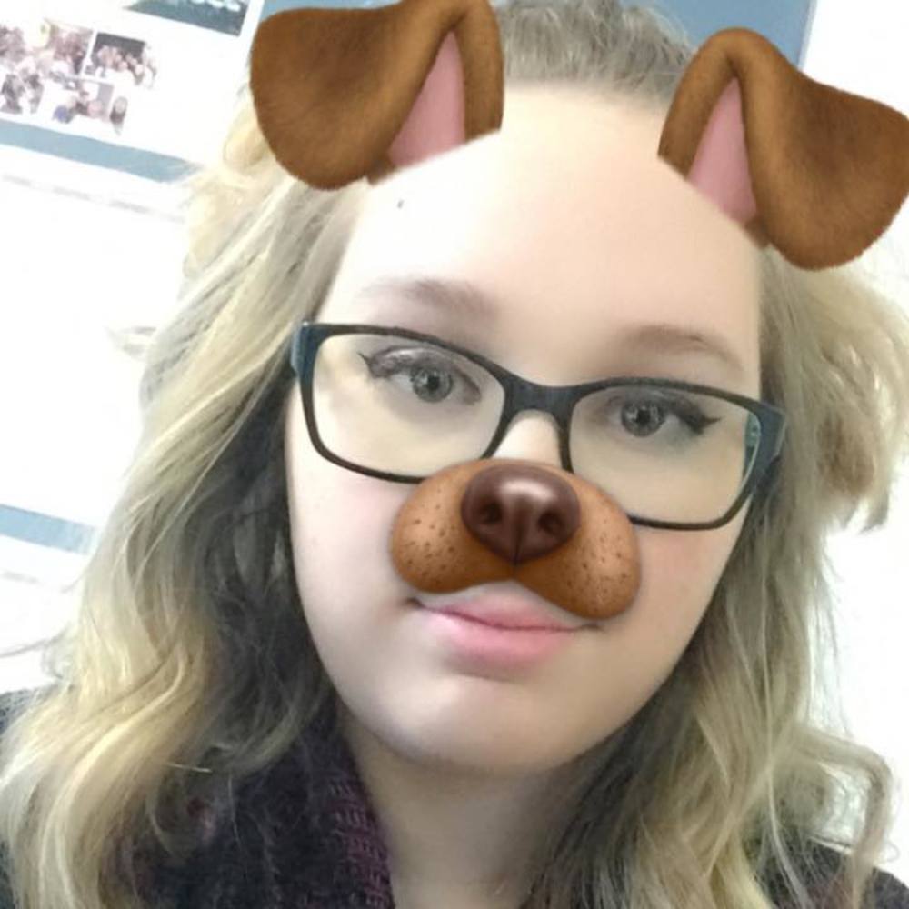 Meet your Posher, Olivia